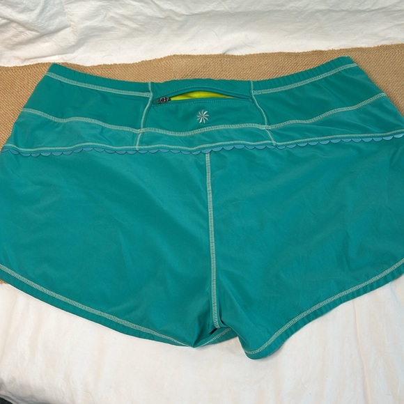 Athleta shorts - Picture 6 of 9